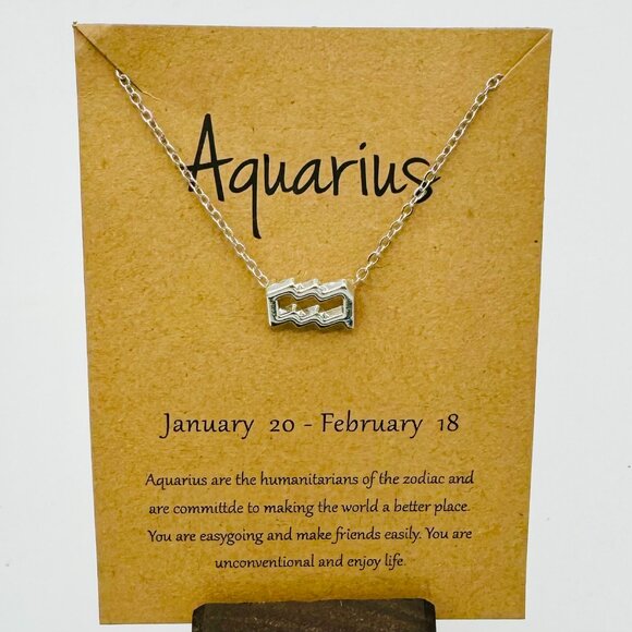 Silver Aquarius Necklace - NWT - Picture 1 of 1